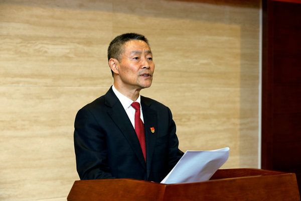 im电竞集团一届一次全委会选举出新一届领导集体 斯泽夫当选IM(股份有限公司)电竞-电子竞技平台
党委书记